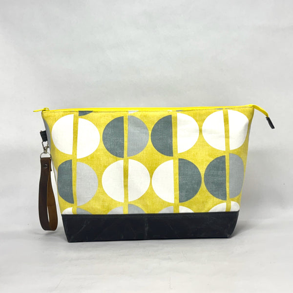 Shoreditch XL Zipper Knitting Project Craft Bag with Detachable Leather Wrist Strap