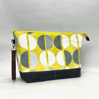 Shoreditch XL Zipper Knitting Project Craft Bag with Detachable Leather Wrist Strap