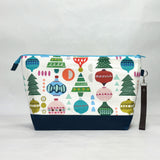 Geo Ornaments XL Zipper Knitting Project Craft Wedge Bag with Detachable Leather Wrist Strap