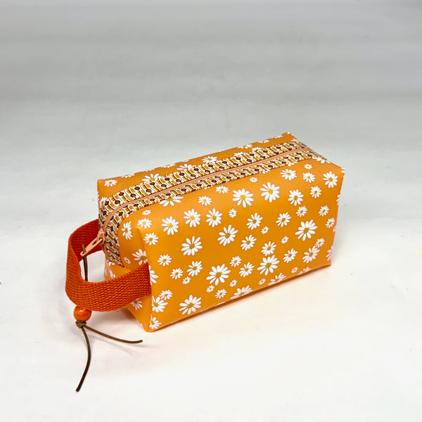 Orange Daisy Jelly Vinyl Boxy Small Zipper Pouch Gadget Case Cosmetics Bag