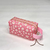 Pink Daisy Jelly Vinyl Boxy Small Zipper Pouch Gadget Case Cosmetics Bag