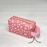 Pink Daisy Jelly Vinyl Boxy Small Zipper Pouch Gadget Case Cosmetics Bag