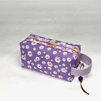 Purple Daisy Jelly Vinyl Boxy Small Zipper Pouch Gadget Case Cosmetics Bag