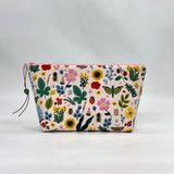 Curio Pink Small Zipper Pouch Gadget Case Cosmetics Project Bag