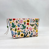 Curio Pink Small Zipper Pouch Gadget Case Cosmetics Project Bag
