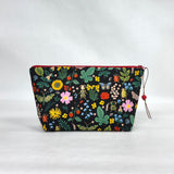 Curio Black Small Zipper Pouch Gadget Case Cosmetics Project Bag