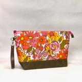 Cindy Spring XL Zipper Knitting Project Craft Bag with Detachable Leather Wrist Strap