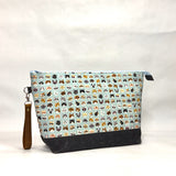 Cool Cats Sky XL Zipper Knitting Project Craft Bag with Detachable Leather Wrist Strap