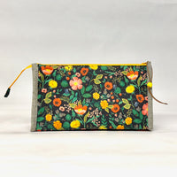 Poppy Fields Black Vinyl Front Medium Zipper Knitting Project Craft Bag