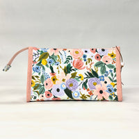 Garden Party Lilac Vinyl Front Medium Zipper Knitting Project Craft Bag