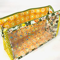 Citrus Floral Mint Vinyl Front Medium Zipper Knitting Project Craft Bag