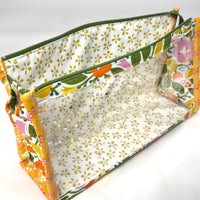 Flower Bed Vinyl Front Medium Zipper Knitting Project Craft Bag