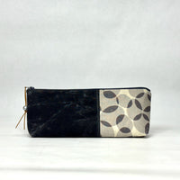 Gather Circles Grey R Short Wide Small Zipper Pouch Gadget Case Cosmetics Bag