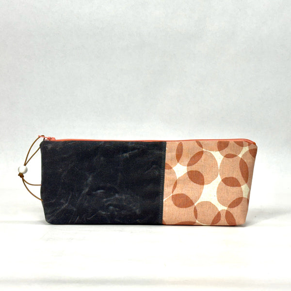 Gather Circles Pink R Short Wide Small Zipper Pouch Gadget Case Cosmetics Bag