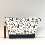 Holiday Reindeer XL Zipper Knitting Project Craft Wedge Bag with Detachable Leather Wrist Strap