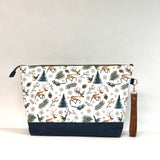 Holiday Reindeer XL Zipper Knitting Project Craft Wedge Bag with Detachable Leather Wrist Strap