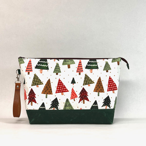 Holiday Pines XL Zipper Knitting Project Craft Wedge Bag with Detachable Leather Wrist Strap
